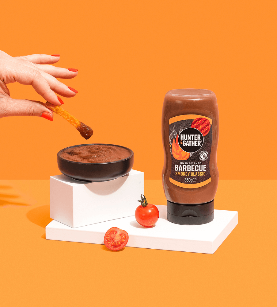 Unsweetened Smokey Barbecue Sauce 350g Lifestyle Image Dip