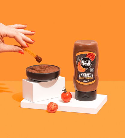 Unsweetened Smokey Barbecue Sauce 350g Lifestyle Image Dip