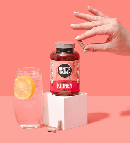 Raw Icelandic Lamb Kidney Capsule Lifestyle Shot with water