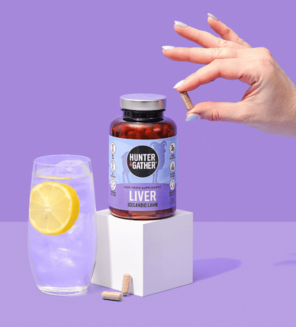 Raw Icelandic Lamb Liver Capsule Lifestyle Shot with water