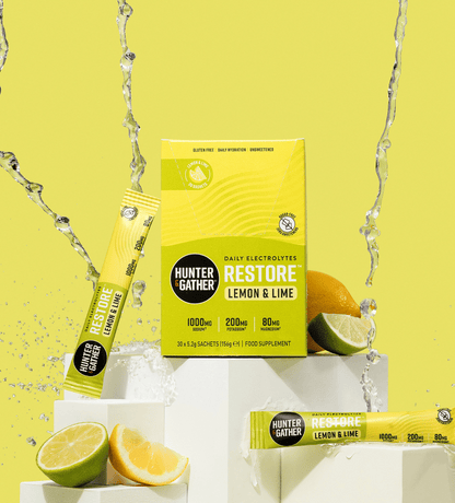 Restore Lemon & Lime Sachet Action and water pouring